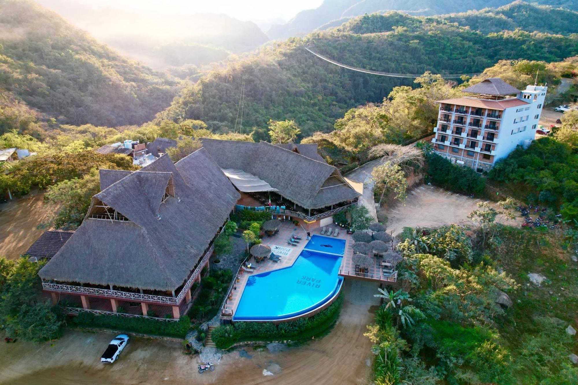 River Park Hotel Пуерто-Вальярта Екстер'єр фото